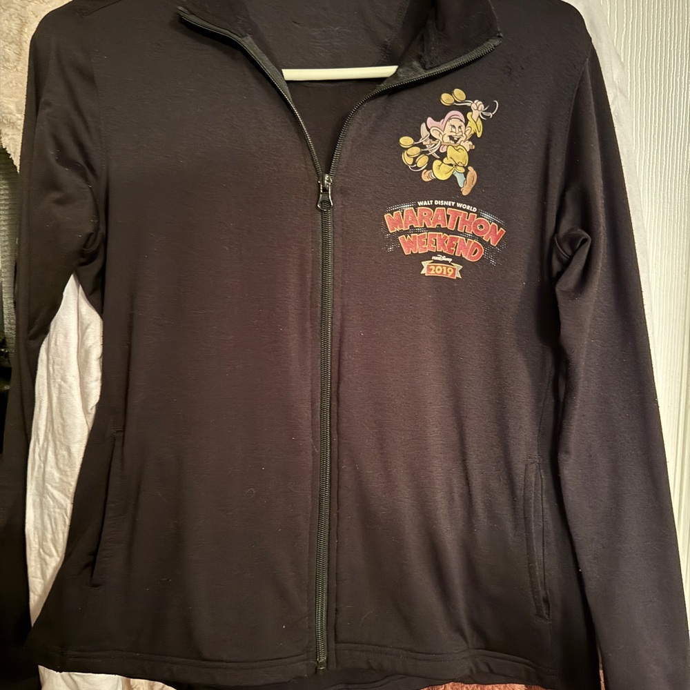 Disney Parks jacket size S Marathon Weekend 2019